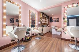 Beauty studios